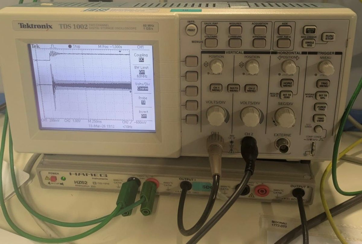 Oscilloscope pendant l’étude du démarrage